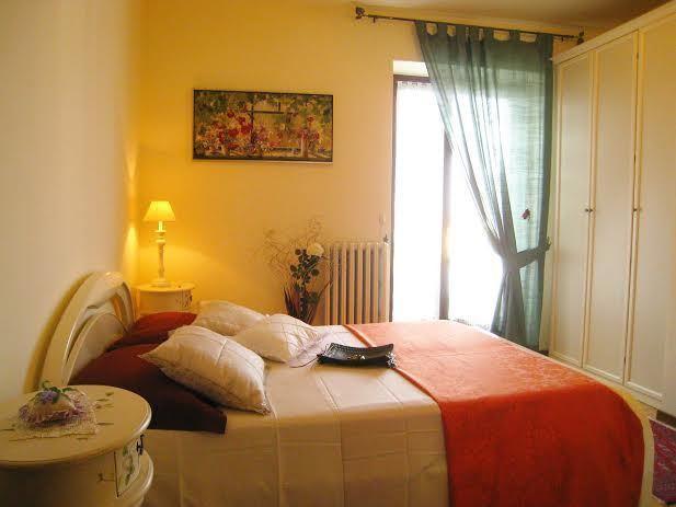 טורי דל בנקו Bed And Breakfast Due Leoni חדר תמונה